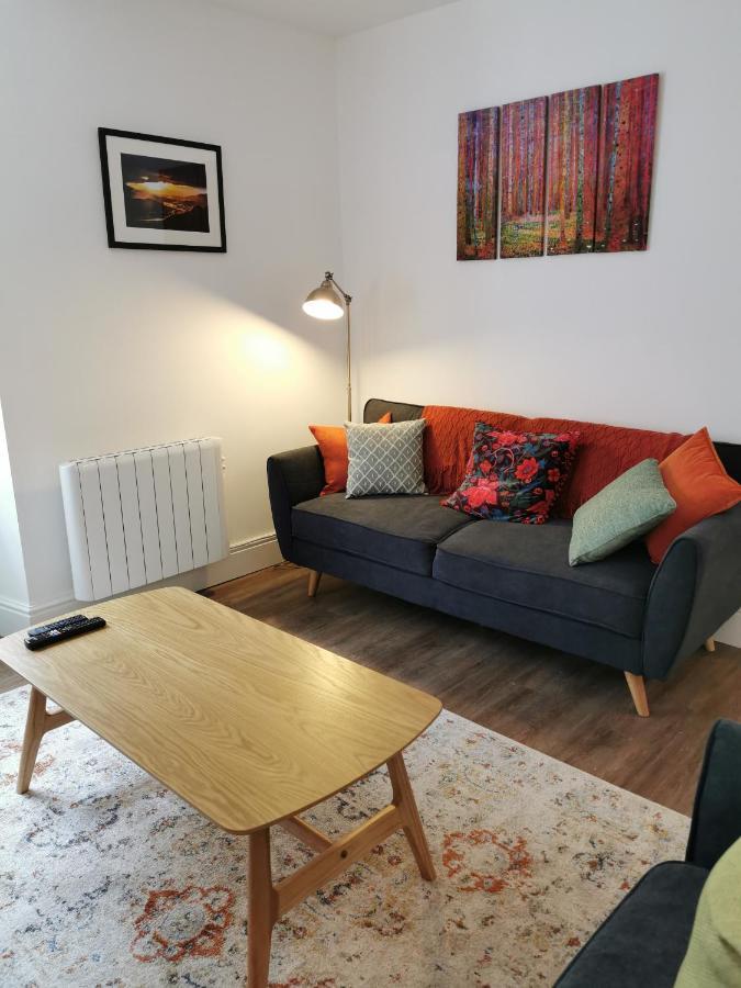 Eldon Row - Stylish Character Apartments - Central Location 1 & 2 Bed Available Dolgellau Exterior foto